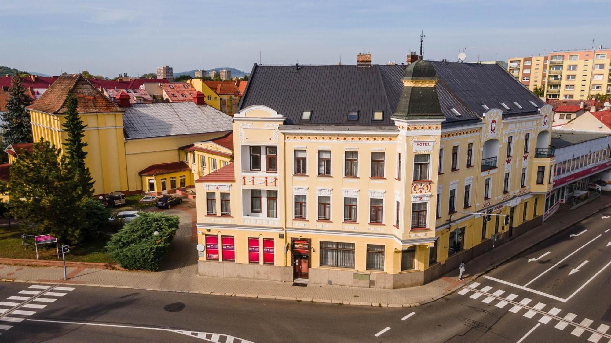 Hotel Olympia Garni Česká Lípa Exterior foto
